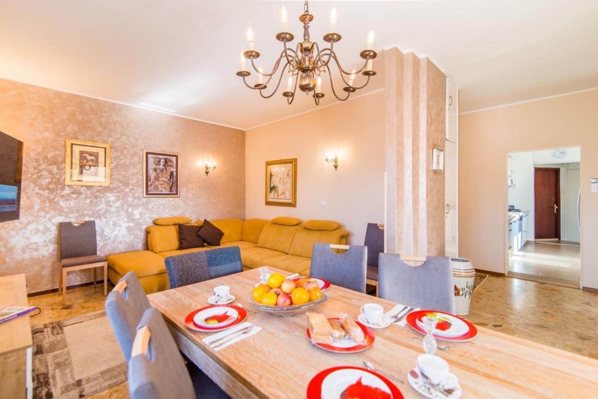 Villa Amalija - Apartment Amy Medulin Luaran gambar